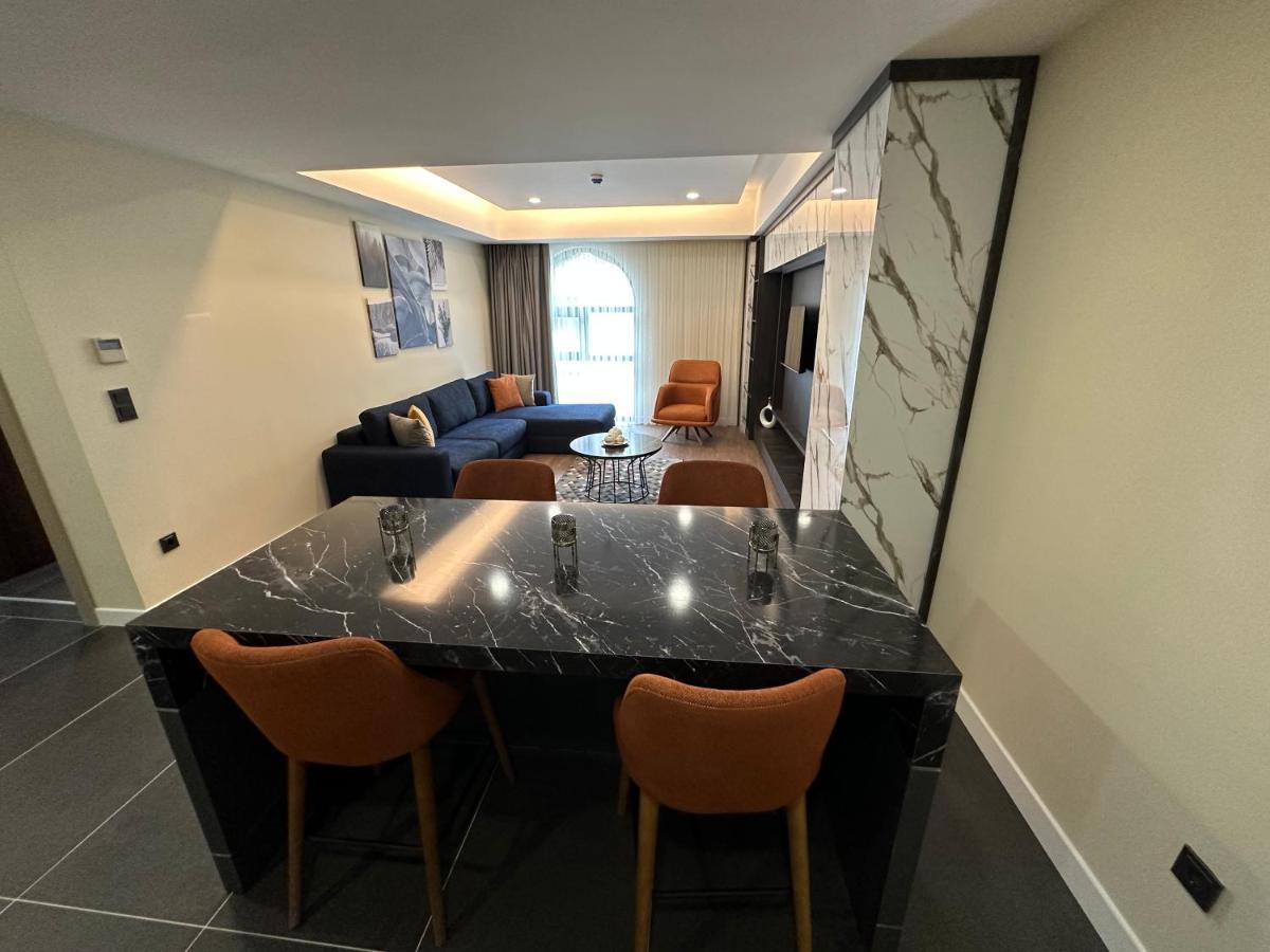 Hilloria Residence Serdivan Luaran gambar